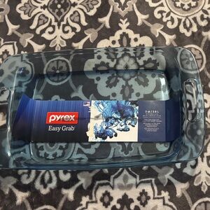 Pyrex Easy Grab Light Blue Glass Baking Pan